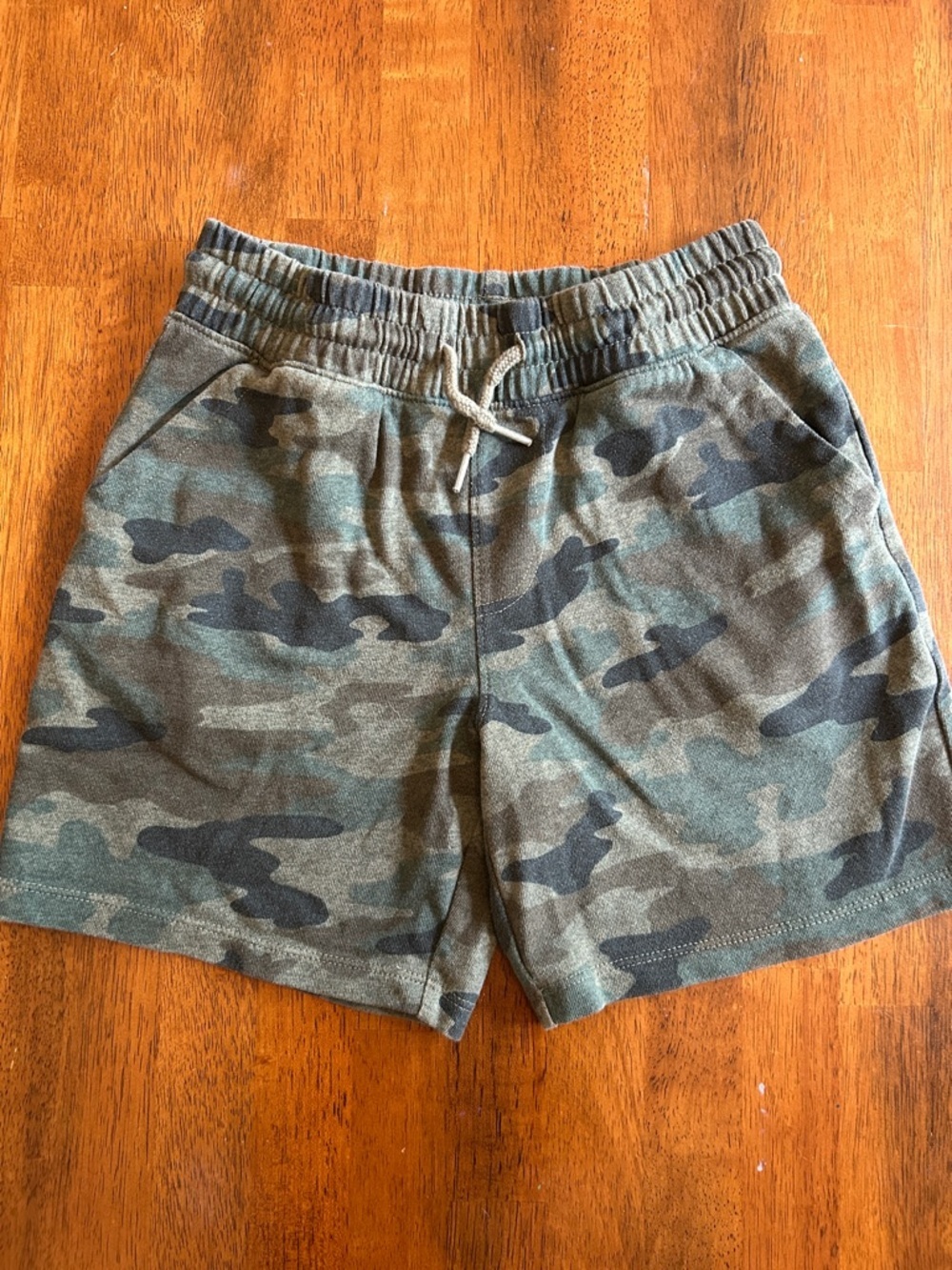 Green Camo Pull-On Shorts with Drawstring | Boys Size 8 | Lounge and Play Bottom